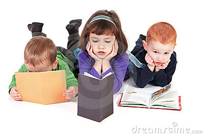 children-reading-kids-books-isolated-15153724